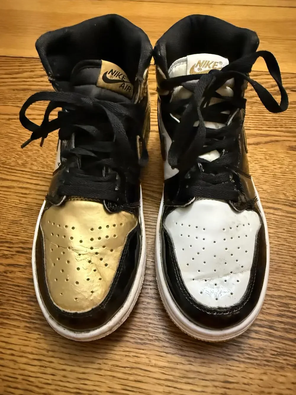 Nike Air Jordan 1 Retro High OG Shoes Mens Size 8.5 Black Gold Toe 861428-001 OG